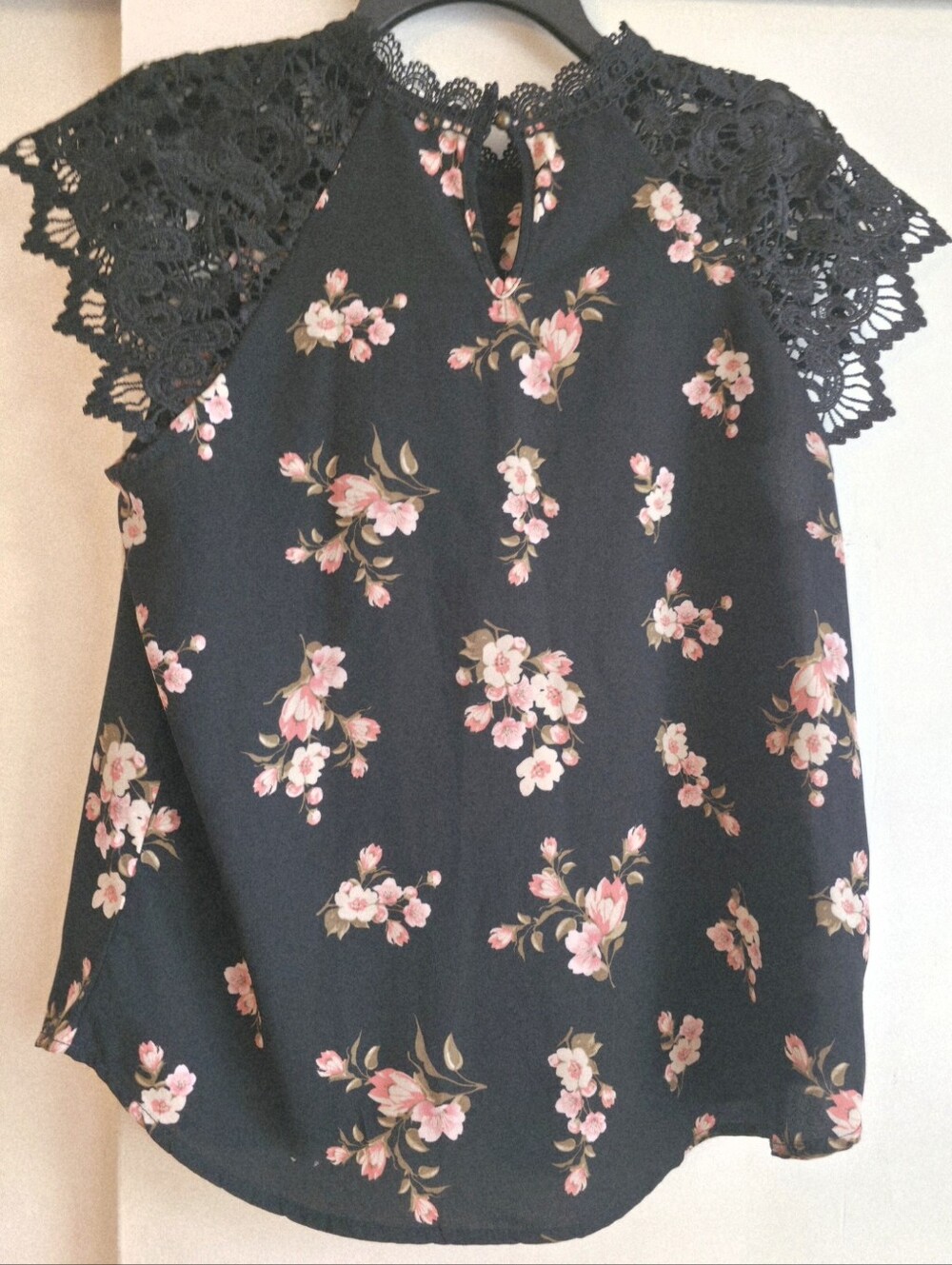 No Boundaries Black Floral Lace Cap-Sleeve Blouse